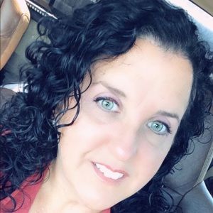 Meet your Posher, Ashlee